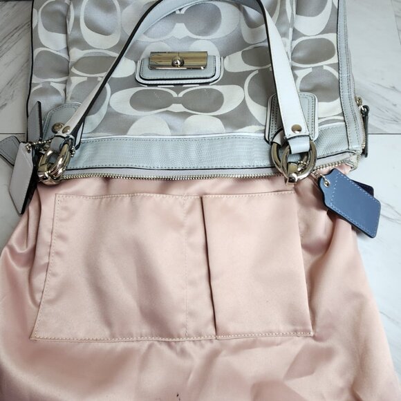 Euc Coach Kristin Y2k Signature C's Silver & Gray Shoulder Bag - Picture 12 of 13